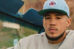 竞彩网-德文·布克科比门徒(德文布克是科比门徒吗)